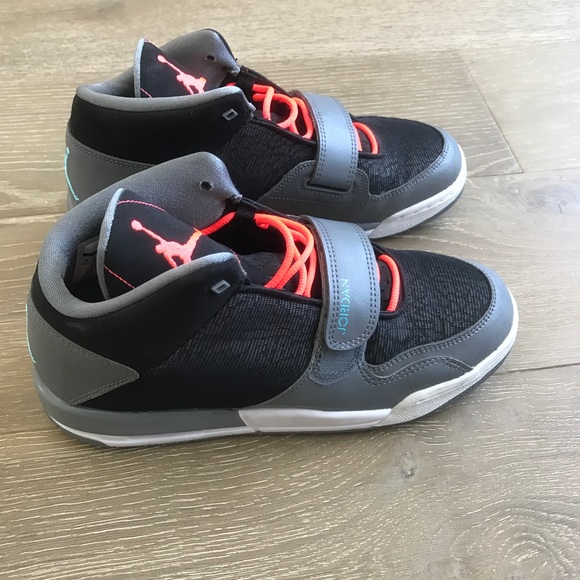 Nike Air Jordan Gray/Black/Orange Kids Sz 6.5 - Picture 1 of 6